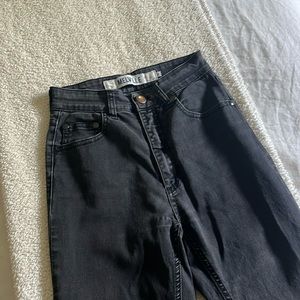 Brandy Melville Grey/Black Jeans Size 40